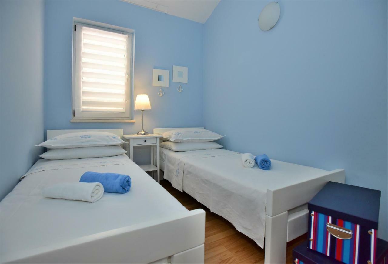 Andor - Lux, Two Beautiful Terraces With Sea & Sunset View Appartement Makarska Buitenkant foto