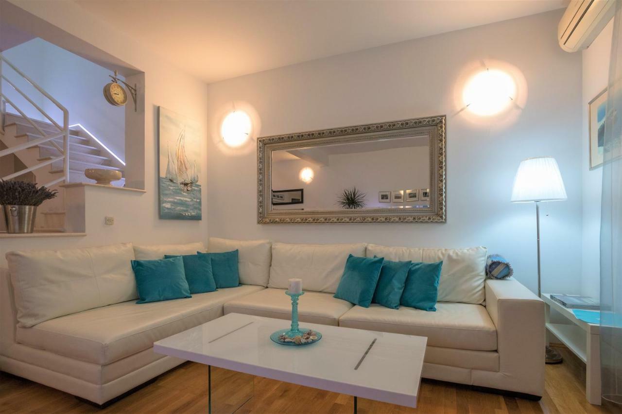 Andor - Lux, Two Beautiful Terraces With Sea & Sunset View Appartement Makarska Buitenkant foto