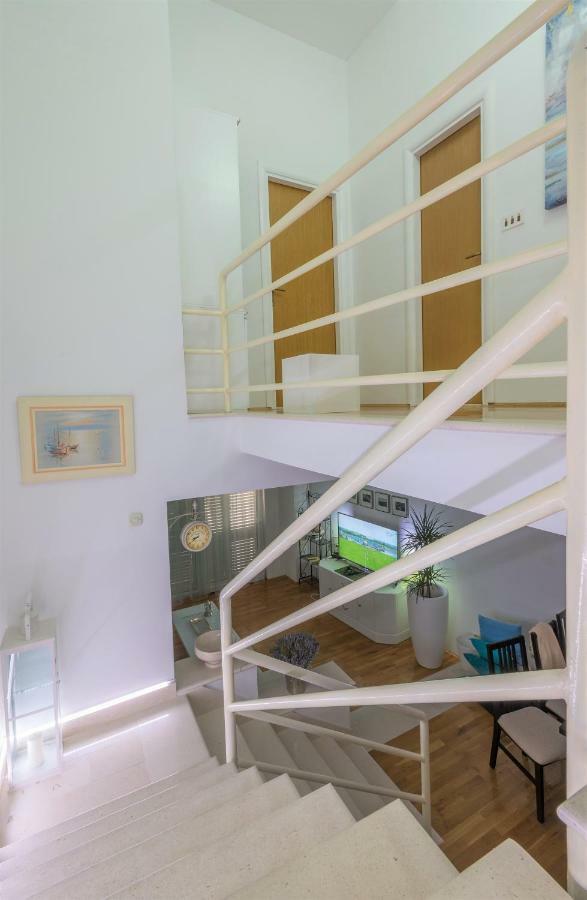 Andor - Lux, Two Beautiful Terraces With Sea & Sunset View Appartement Makarska Buitenkant foto