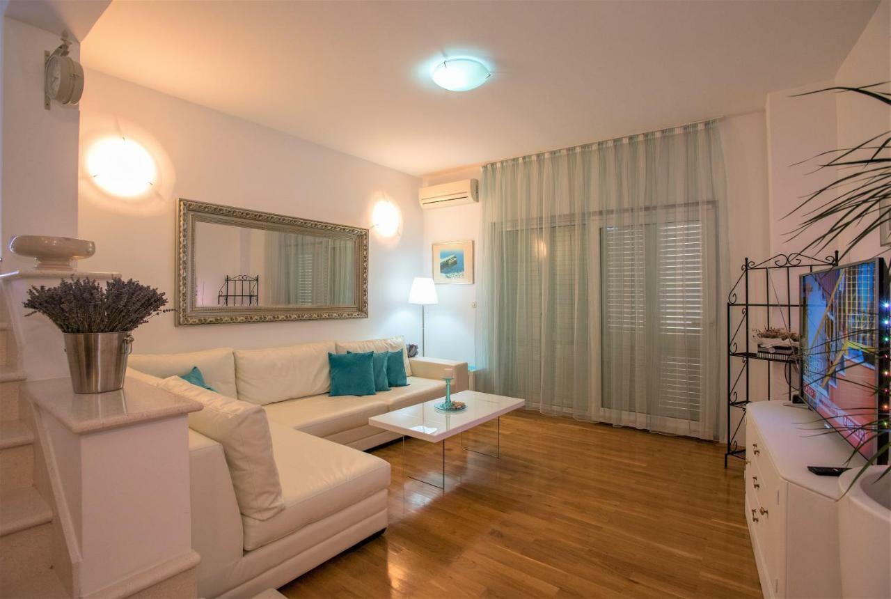 Andor - Lux, Two Beautiful Terraces With Sea & Sunset View Appartement Makarska Buitenkant foto